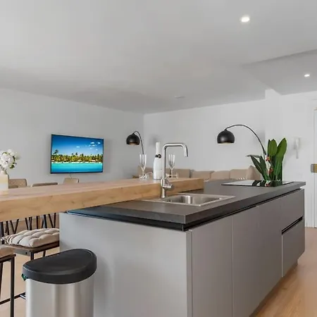 Apartment Modern Flat In Center! *